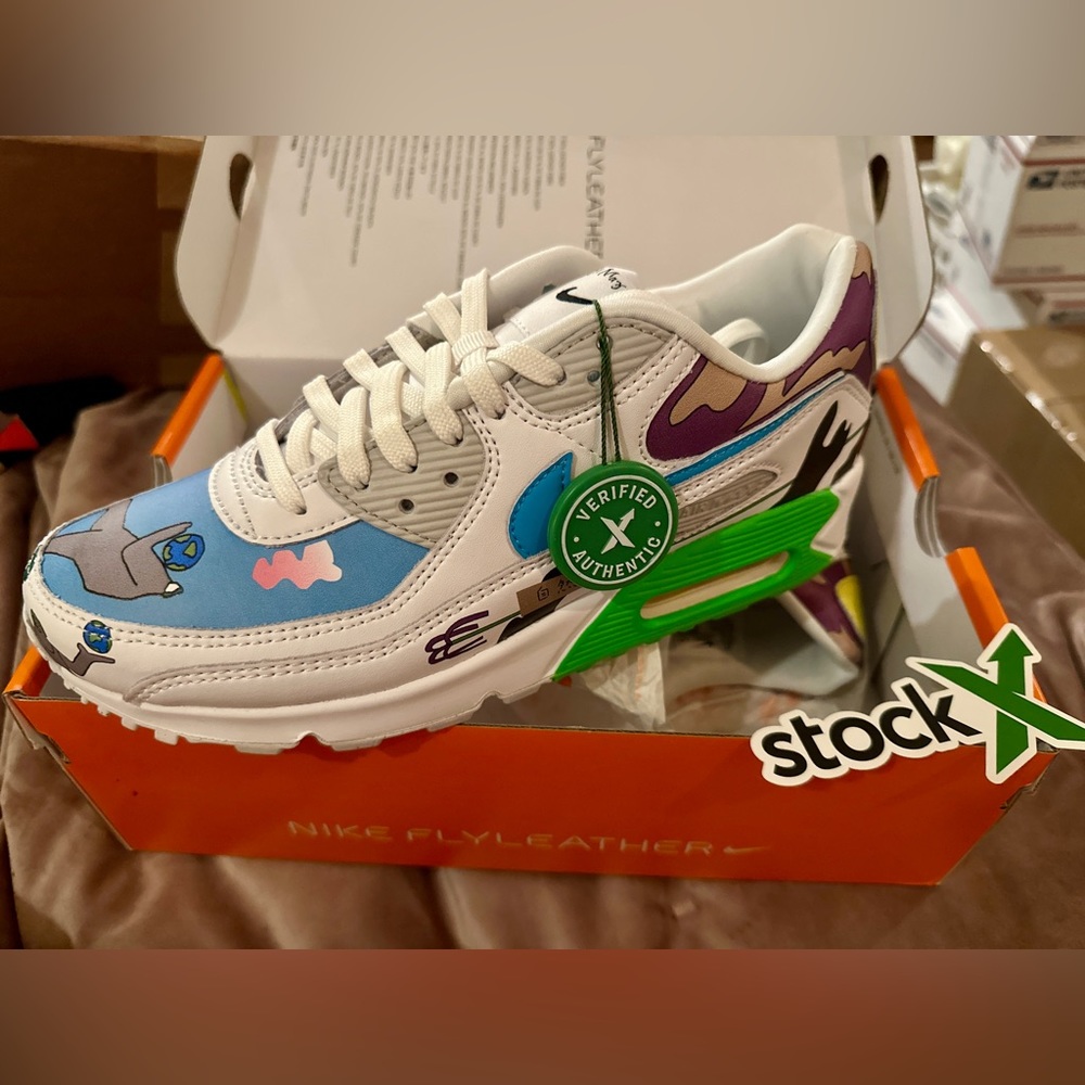 Nike Air Max 90 Flyleather- Ruohan Wang- 8.5 Mens- NIB